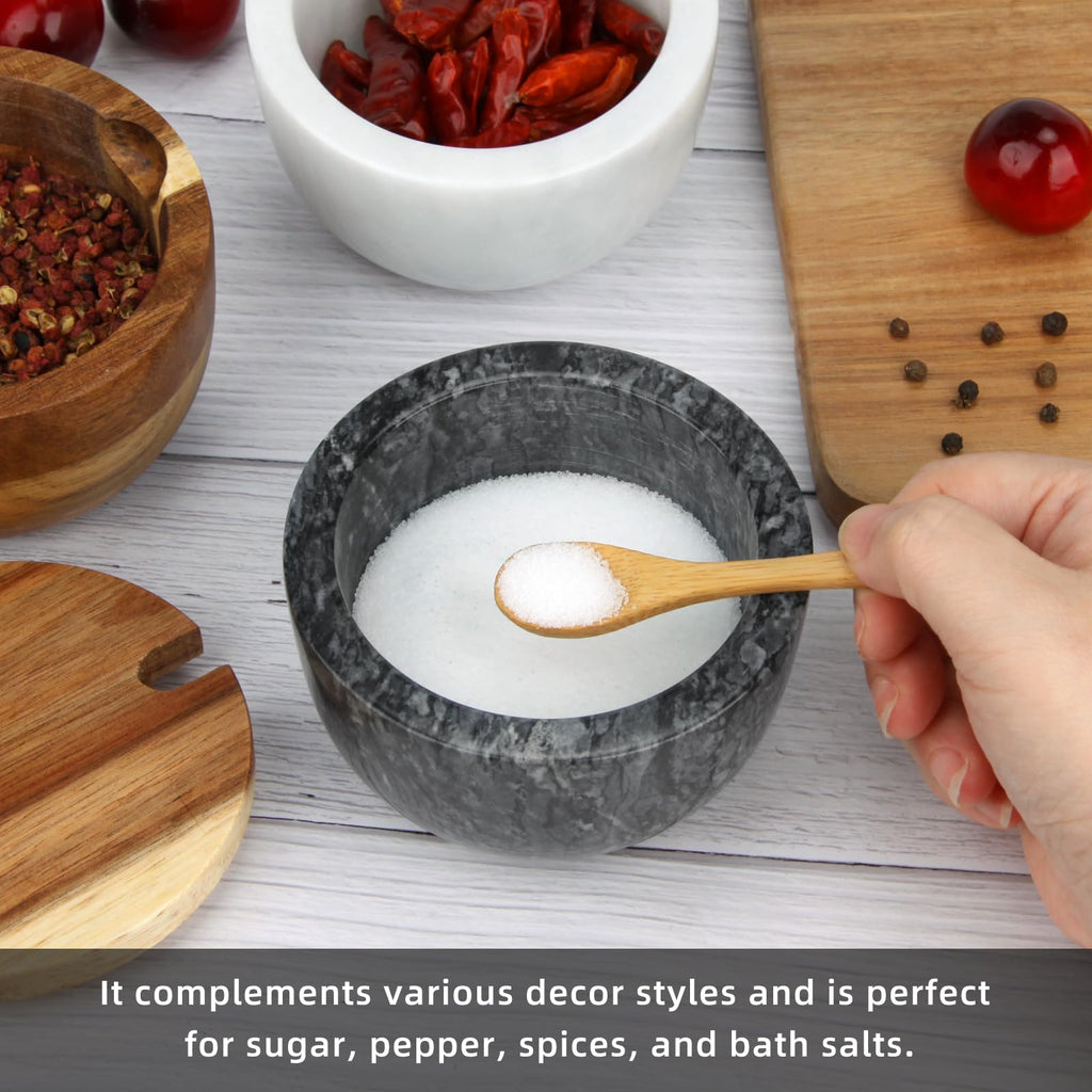 Salzdose Marmor mit Holzdeckel und Löffel Salz- oder Pfefferstreuerschale aus Stein, Salzstreuer, Salzbehälter Gewürzbehälter, Behälter, Behälterhalter, Behälter für die Küche (Schwarze Schüssel)