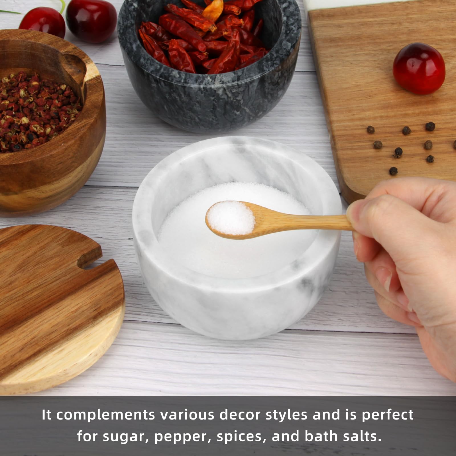 Salzdose Marmor mit Holzdeckel und Löffel Salz- oder Pfefferstreuerschale aus Stein, Salzstreuer, Salzbehälter Gewürzbehälter, Behälter, Behälterhalter, Behälter für die Küche (Schwarze Schüssel)