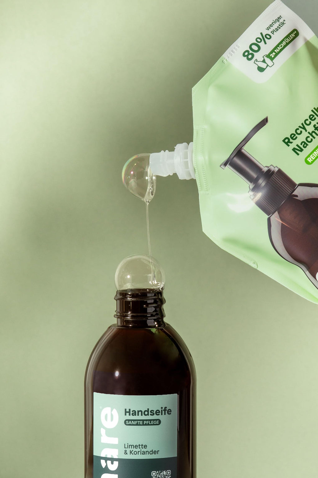 share Flüssigseife Patschuli 250 ml – Seife spendet ein Hygieneprodukt an einen Menschen in Not – vegane Handseife im Seifenspender