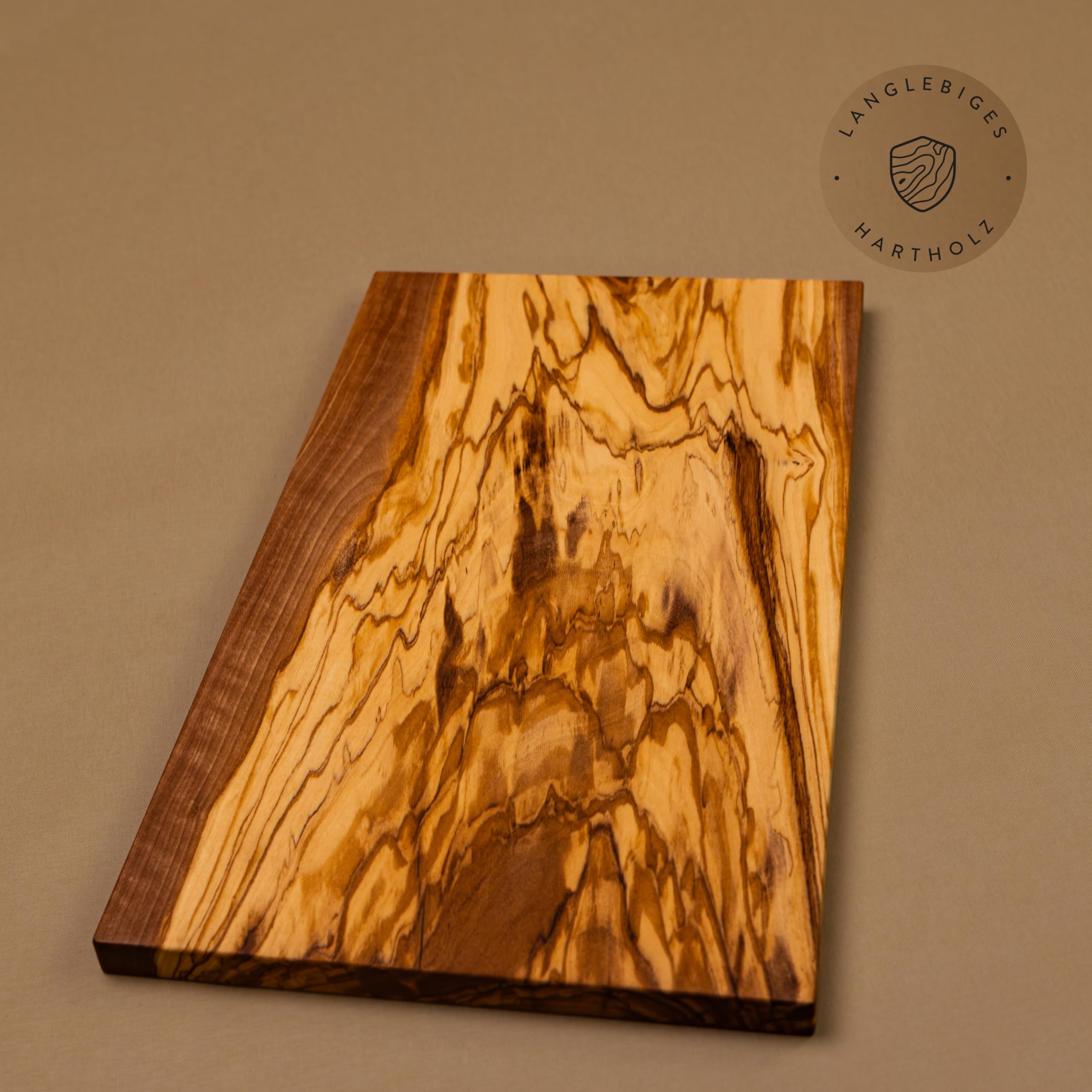 DAS OLIVENHOLZBRETT® / Olivenholz Schneidebrett rechteckig/Frühstücksbrett aus Holz/Brotzeit-Frühstücksbrettchen rechteckig/Vesperbrett, Jausenbrett aus Olivenholz / 30cm x 17cm x 2cm